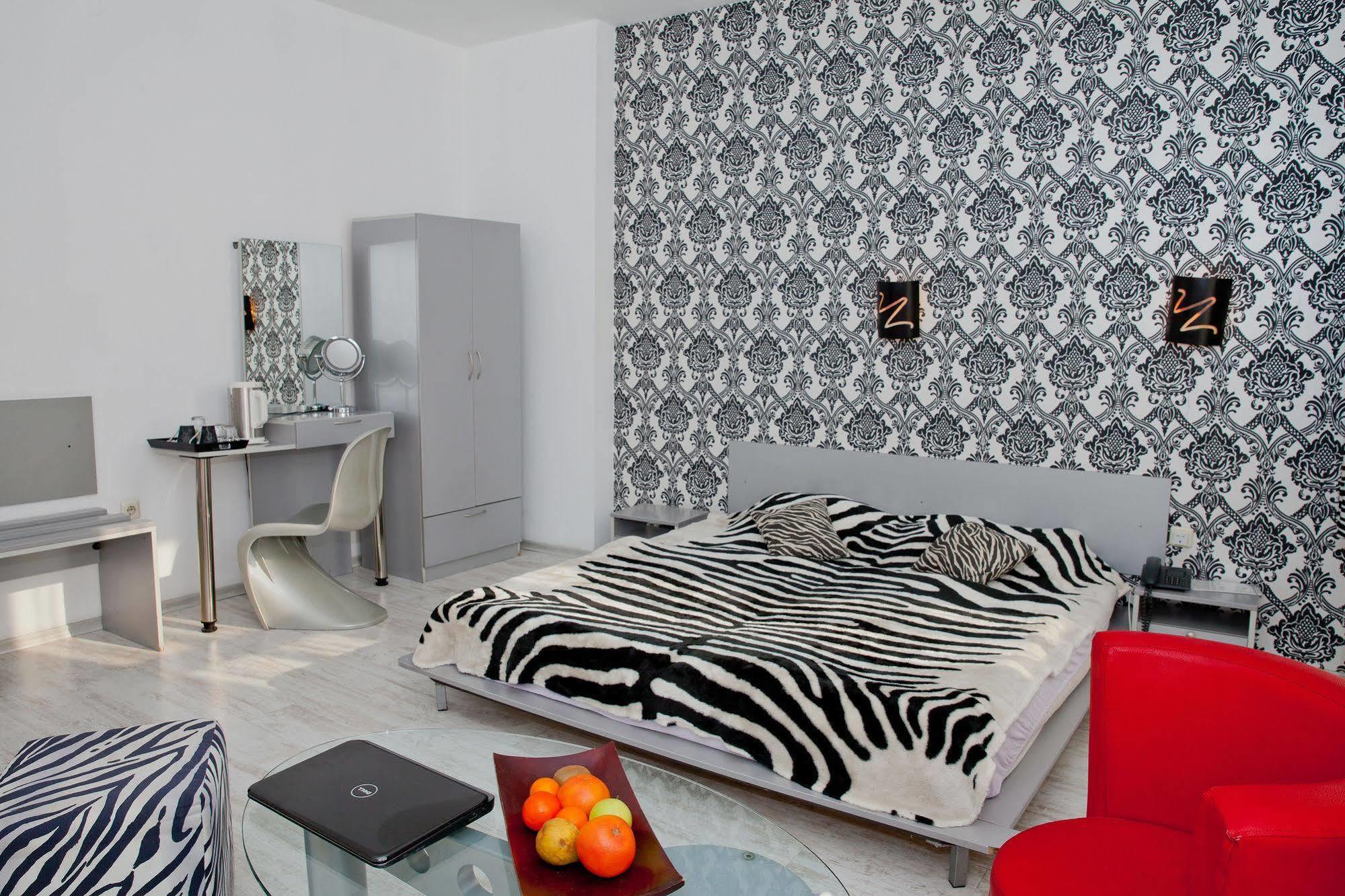 Scotty'S Boutique Hotel Sofia Exterior photo